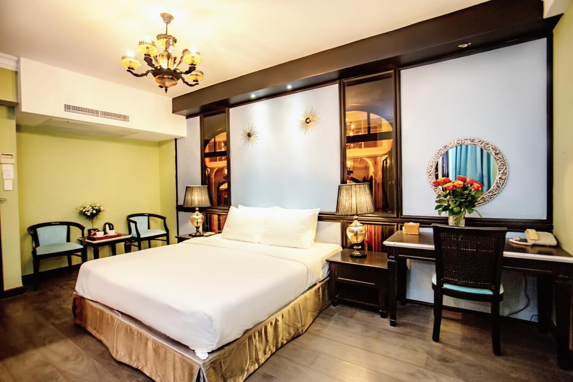 California Saigon Hotel & Rooftop Pool Ho Chi Minh City Room photo